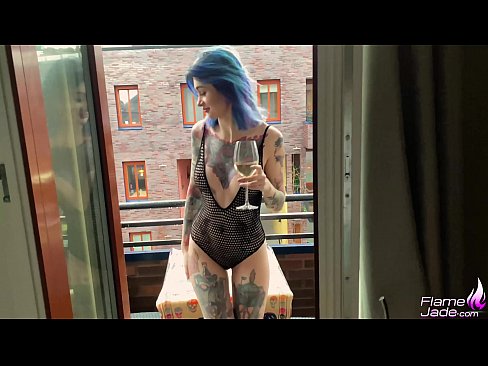 ❤️ Milzīga meitene sūc ar rīklīti un kaislīgi drāž zem klajas debess ️ Super sekss pie porno lv.naughtyhentai.ru ☑